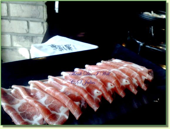 公益路餐廳 輕井澤火鍋－豬肉盤