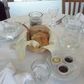 雅典餐廳麵包橄欖