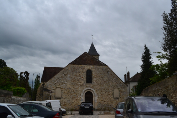 純石頭砌成的教堂