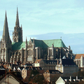 沙特爾主教座堂（Chartres Cathedral），又稱（沙特主教座堂）位於法國巴黎西南約70公里處的厄爾 – 盧瓦爾省沙特爾市