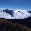 畢祿山17 山頂視野極佳，天空藍的好不真實。