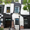 奧地利《維也納》-鬼才百水先生的異想世界 百水公寓Hundertwasserhaus, 百水博物館Kunst Haus Wien - 1