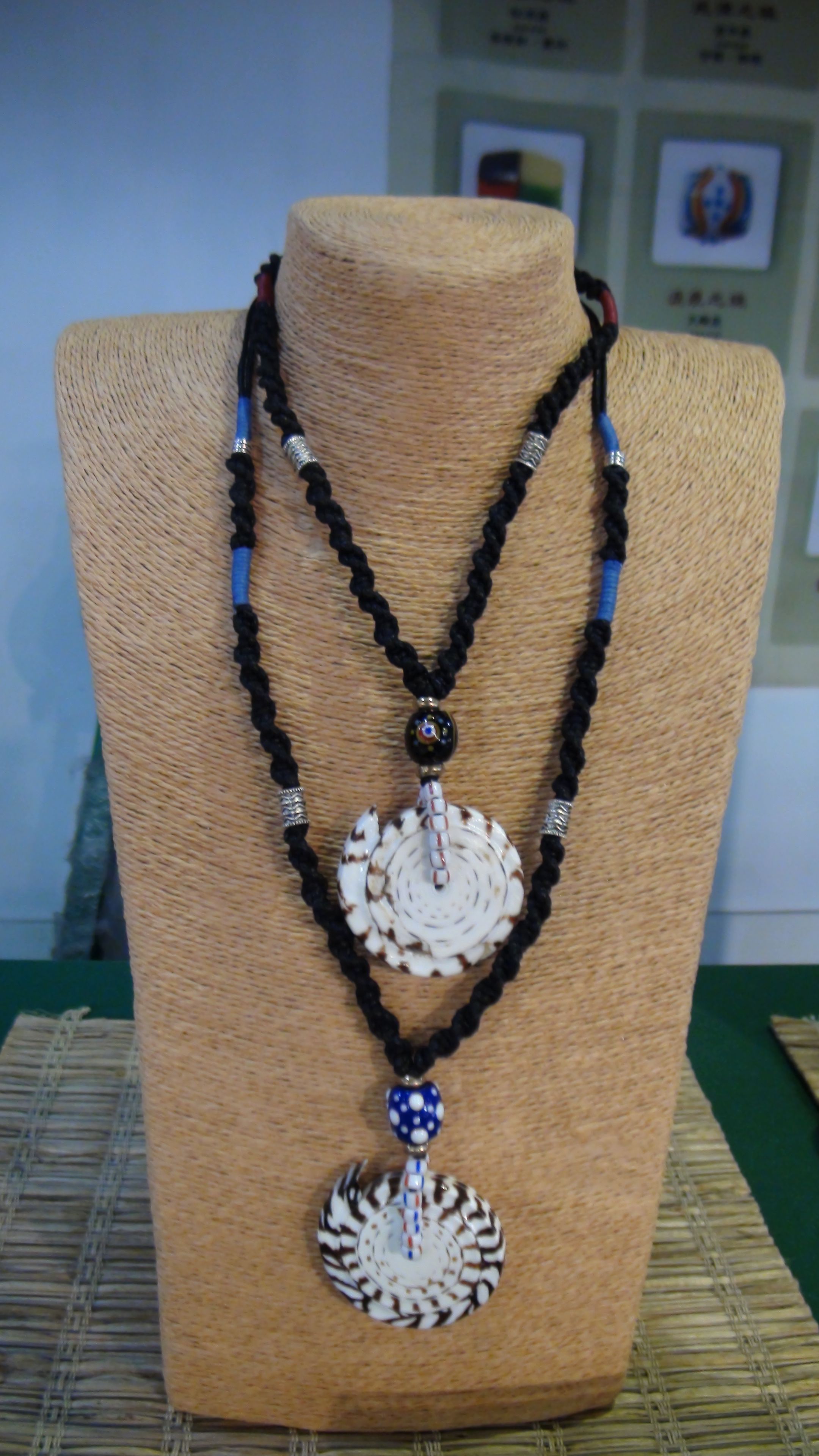  原住民獨特的織品文化，不落俗套。記者徐如宜／攝影