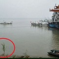 「東方之星」客輪在長江湖北監利翻沉,導致逾400人死亡 02