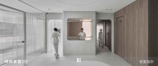 浩室設計邱炫達再以《TRI WELLS Dental Clinic》榮獲2022德國紅點品牌與傳播設計獎「零售設計-醫療保健」類別