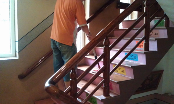 防滑,止滑,浴室防滑,瓷磚防滑,樓梯止滑,騎樓防滑,地面止滑,地面防滑,磁磚止滑,瓷磚止滑,大理石止滑,大理石防滑,浴室止滑,廁所防滑 騎樓止滑,廚房防滑,廚房止滑