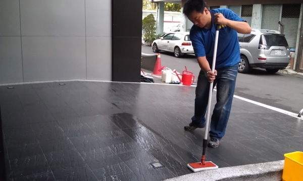 防滑地板,地板止滑 板岩磚止滑,磁磚防滑,防滑磁磚,防滑,止滑,地板防滑,地板止滑