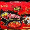 韓國三養激辛火辣雞肉風味鐵板炒麵