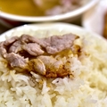 松發肉骨茶:米飯、里肌肉