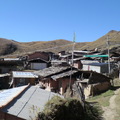 山上藏族小村落