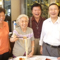 87歲老媽上海過生日