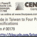 Four Paws四爪牌Flea Comb蚤梳》包裝反面+左下角》Made in Taiwan