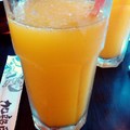 鳳梨柳橙汁(難喝~