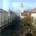 ↓幸好電梯上順著聖母的面向，還可以眺望到Graz 的街景