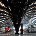 ↓米蘭中央火車站（Stazione di Milano Centrale）是世界建築史上的代表建築之一，其鋼結構的巨大拱頂是世界上最大的鋼製結構拱頂