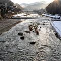 ↓ 由河鹿橋中央往三德川上游、也就是三朝溫泉方向眺望