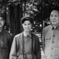 徐肖冰原是西北影片公司助理，1937年到延安，為毛澤東拍了大量照片