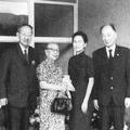 126.1968年趙元任（左）、李濟（右）夫婦攝於「中研院」