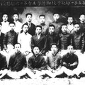1919年5月，湖南省立第一師範湘潭學友會合影，二排左三為毛澤東