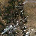 126.美國宇航局地球觀測站公佈了一張衛星照片，展示了美國科羅拉多州的野火火災景象