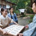 《とと姉ちゃん》2016年NHK第94部晨間小說連續劇 高畑充希/唐澤壽明主演  小橋常子(高畑充希)和大妹鞠子(相樂樹)在森田屋打工