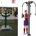 左: playground arm exercise wheels, 右: upper limb traction hand pull device

