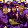 我們終於婦女大學畢業了