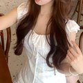 可愛  163cm/Bcup/47kg/21歲  
反差感爆棚外表看起來超乖巧清純，講話甜甜軟軟的像鄰家女孩一樣溫柔可愛完全就是第一眼就會讓人想保護的那種感覺但熟了之後反差感超強