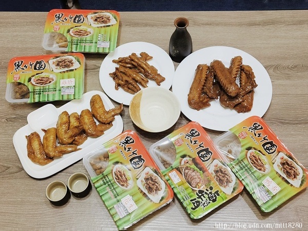 吮指回香的黑竹園滷味