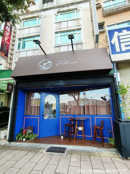 【平鎮】甘願為奴的貓主子餐廳　Faith Cafe咖啡
