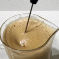 偶爾為自己 打杯防彈咖啡
降體脂 也促進代謝
是早餐不錯的選擇
除了水 就不吃其他食物了