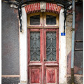 Vieille porte, vraiment belle, à Cauterets____jarri mimram