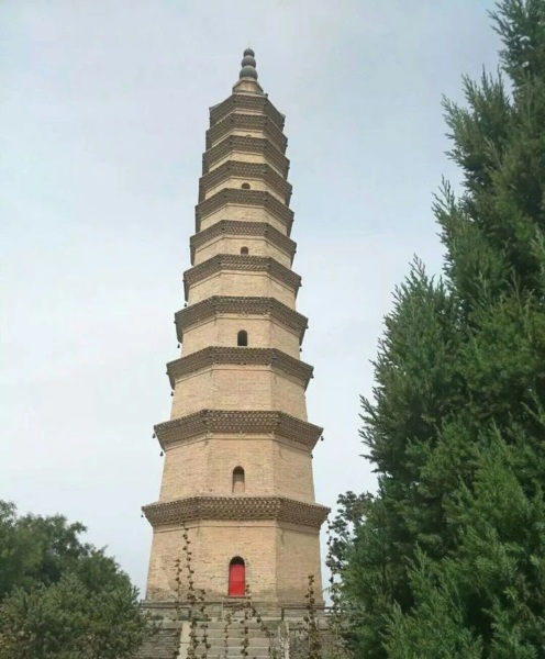 唐代／西夏宗教建築──八角形樓閣式磚塔──寧夏中衛[鳴沙洲塔／鳴沙塔／鳴沙永壽塔] - 第凡內早餐 - udn部落格