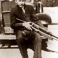 www.oakcliff.org/noteables/noteable-a-c.htm?p=clyde+barrow+warren
【Oscar100Years】
http://blog.udn.com/oscar100years/12665180