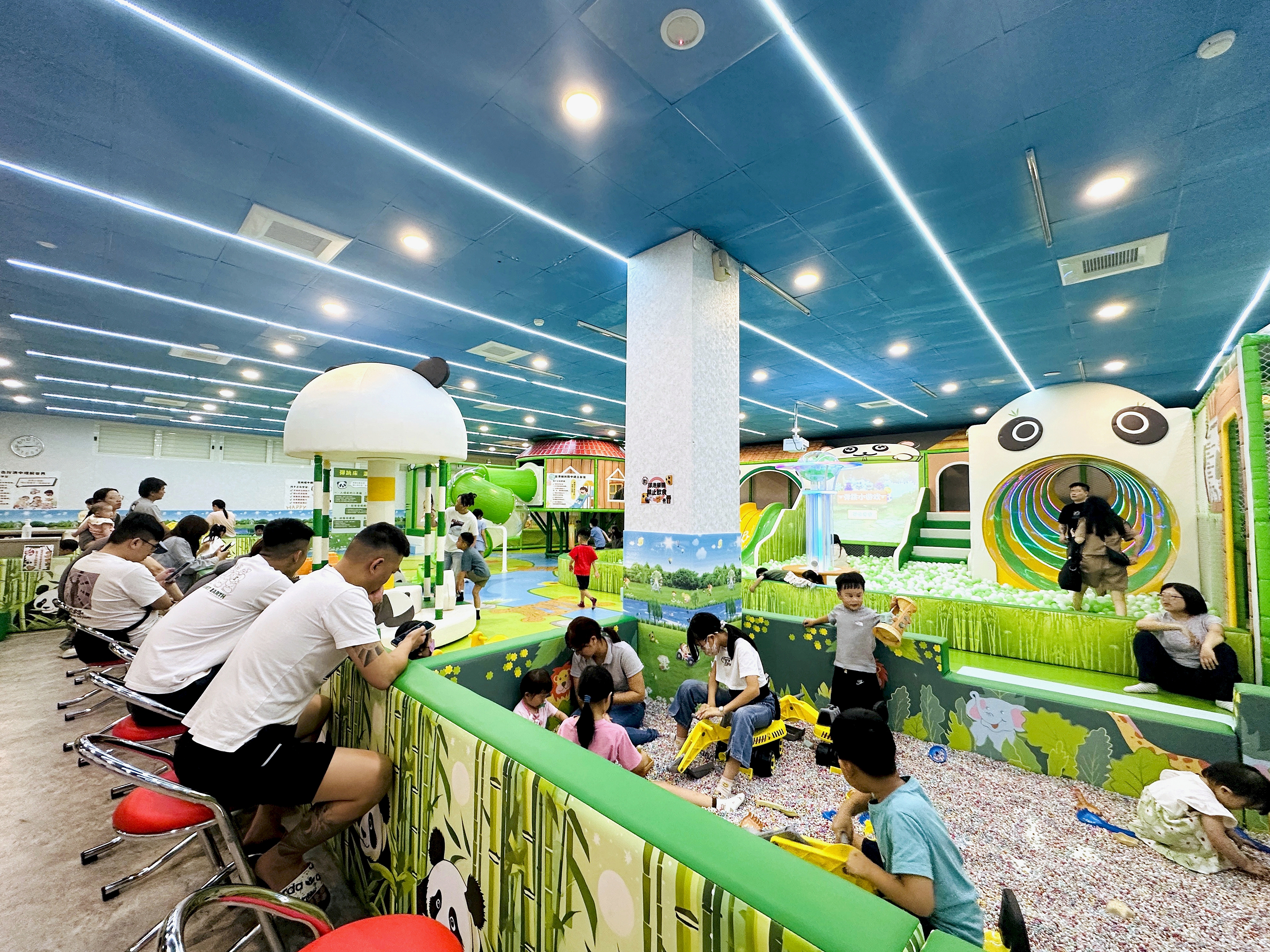 【沐樂島親子樂園】桃園室內遊樂園推薦|雨天親子景點首選 親子餐廳一次滿足 - 第18張圖 【沐樂島親子樂園】桃園室內遊樂園推薦|雨天親子景點首選 親子餐廳一次滿足