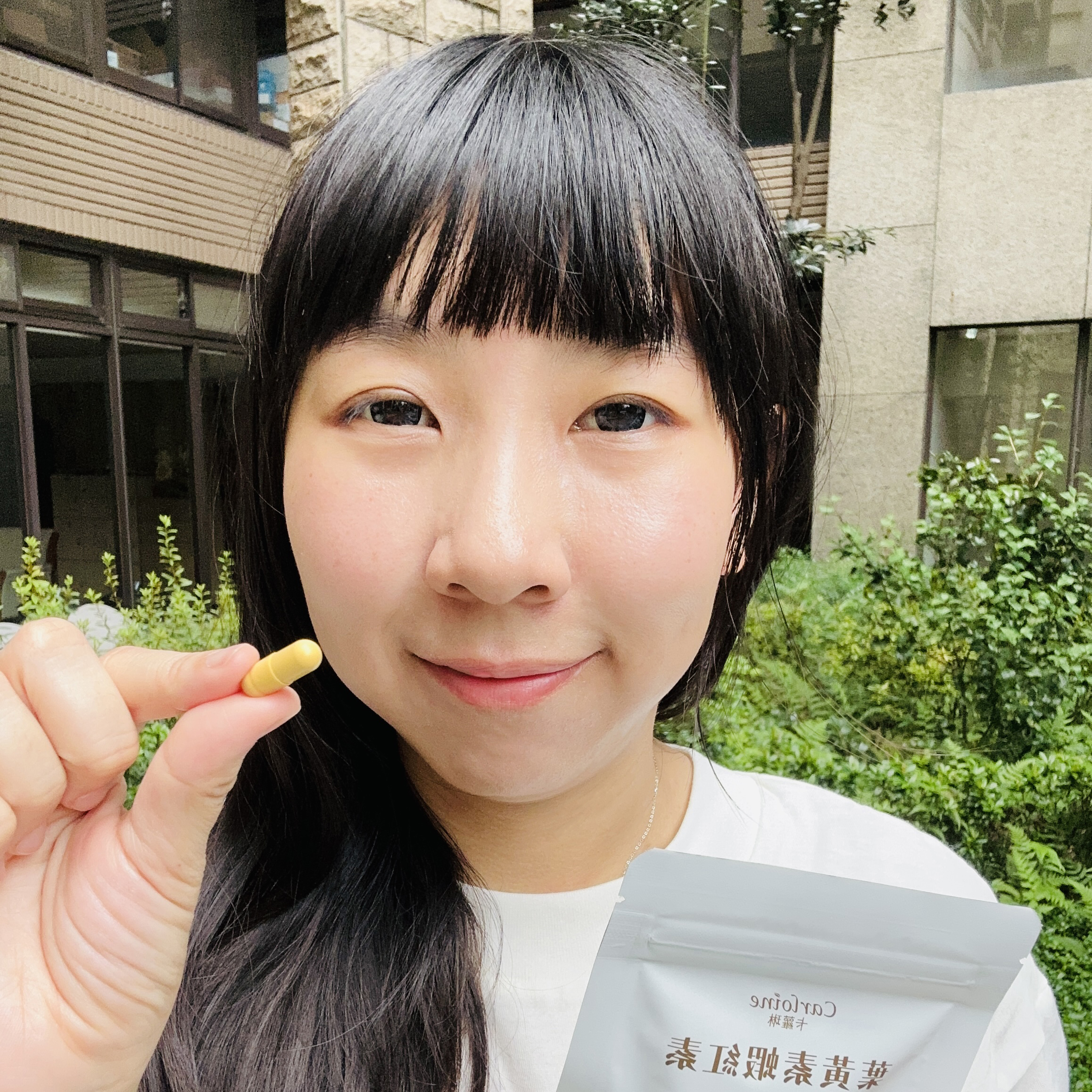 【卡琳 Carloine】素素｜忙碌如何兼