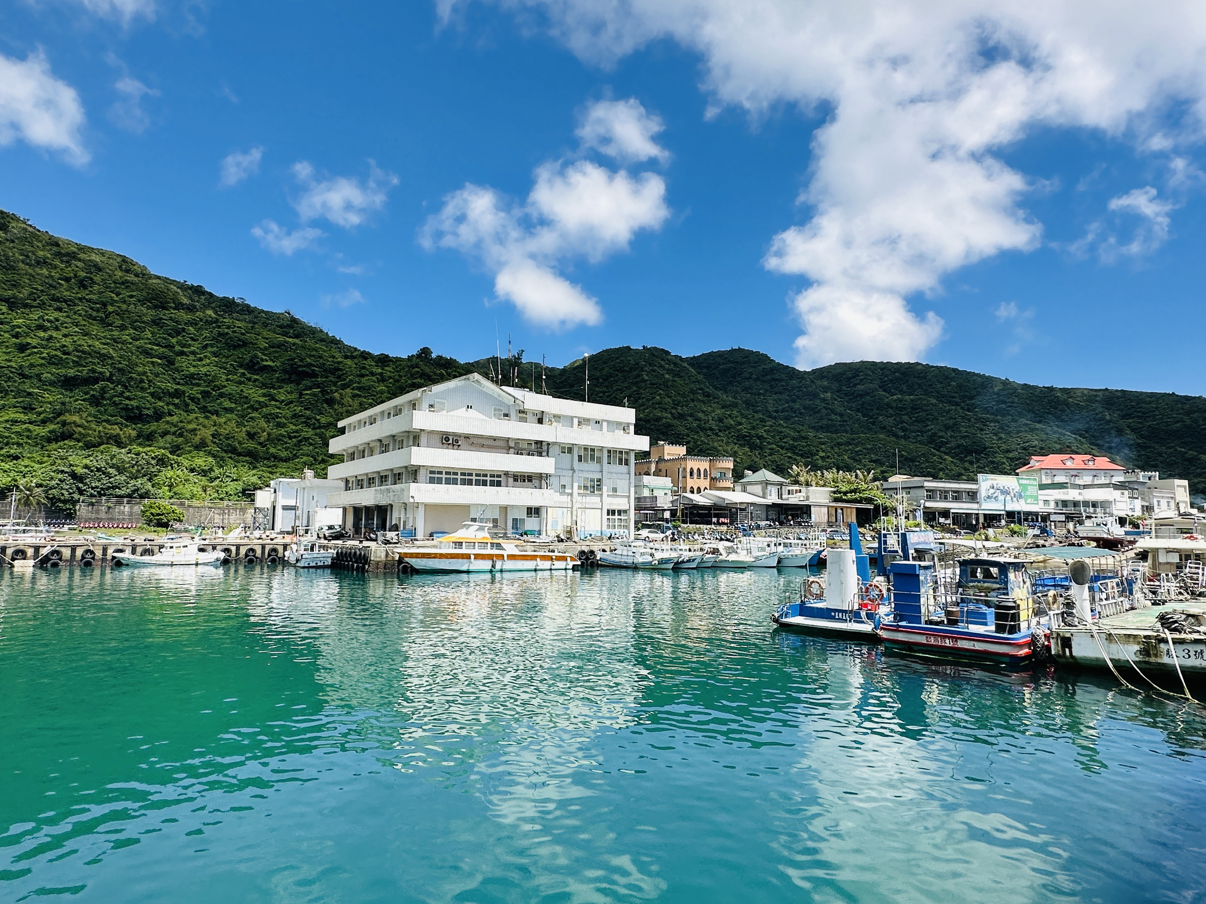 【台東成功→綠島】體驗傳說中的藍色公路｜海上90分鐘輕旅行全