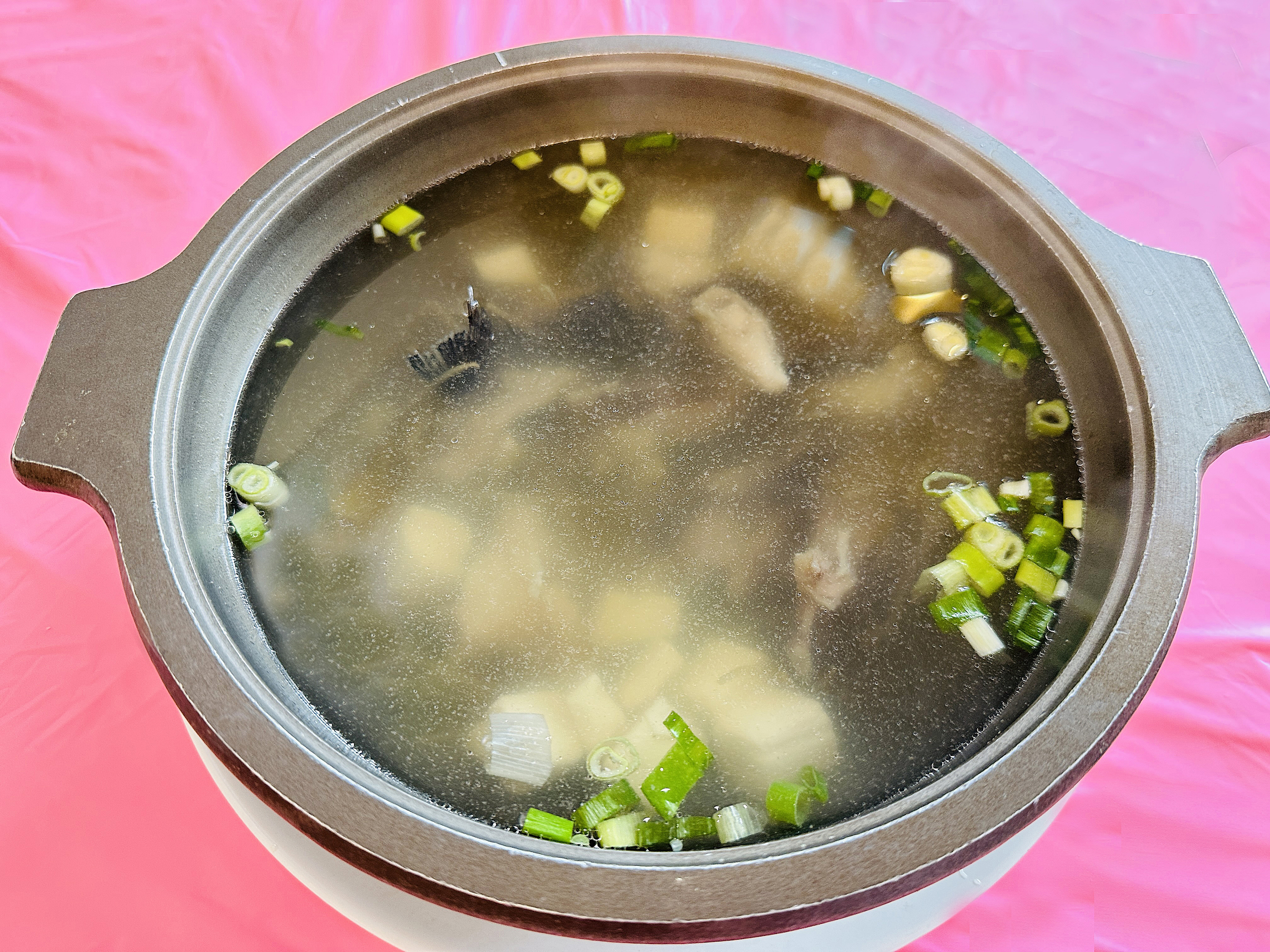 【蟹老闆活海鮮】宜蘭頭城烏石港美食推薦！活海鮮產地直送現撈現