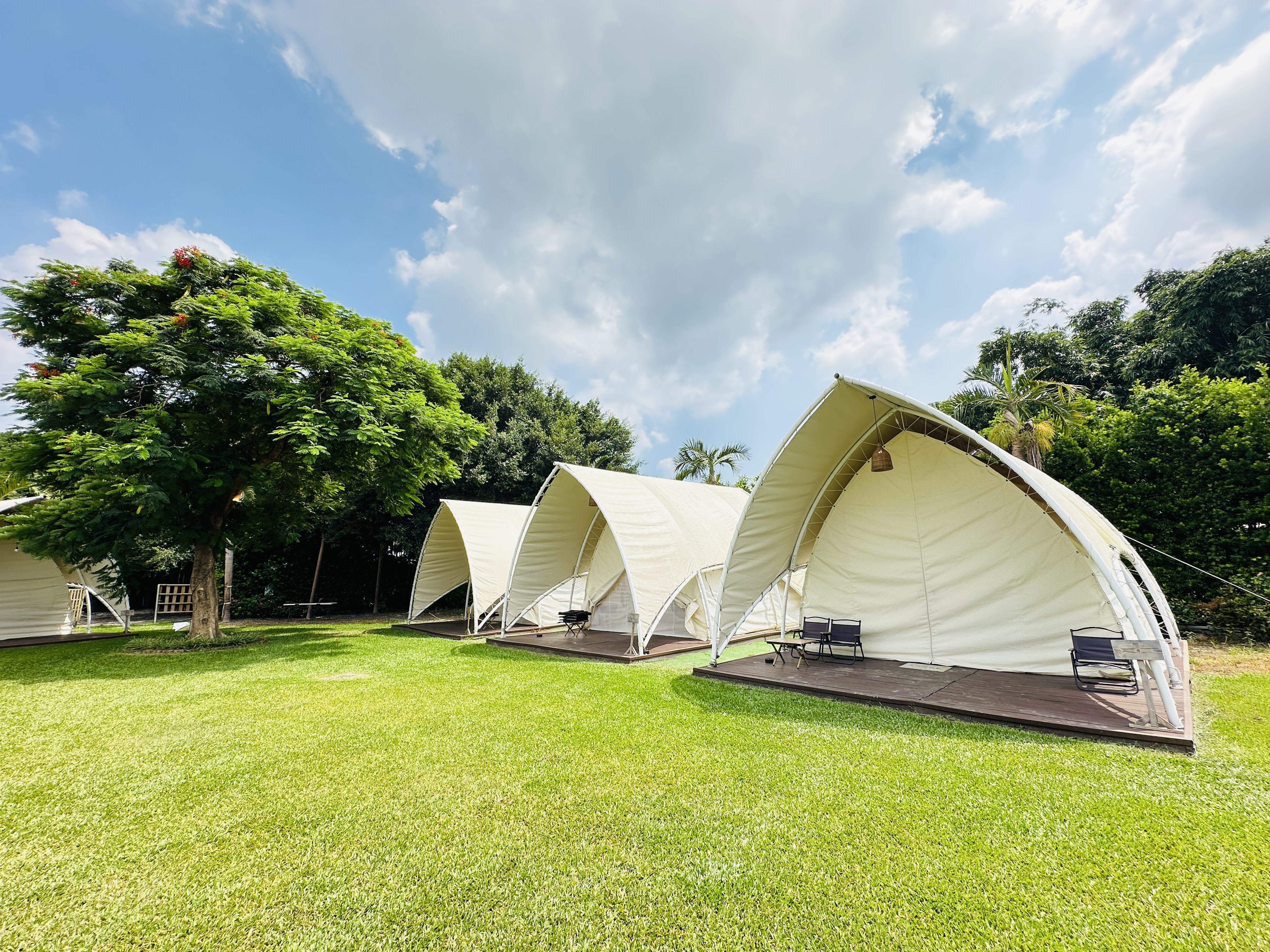 【哈比雪兒露營區】彰化懶人露營｜一泊三食免裝備，親子帳棚住宿