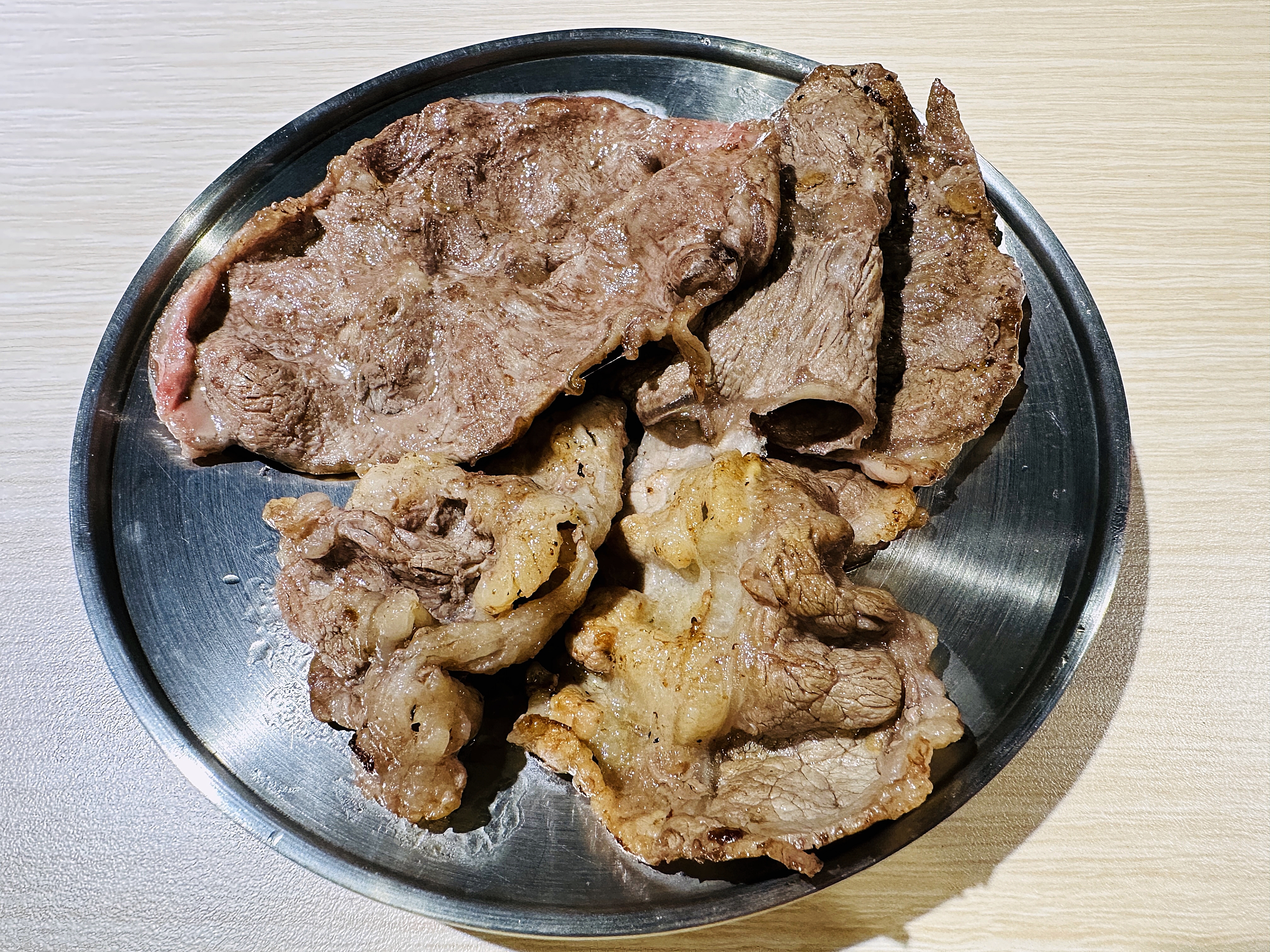 【燒桶子 韓食烤肉 桃園統領店】桃園必吃韓式料理，慶開幕送肉
