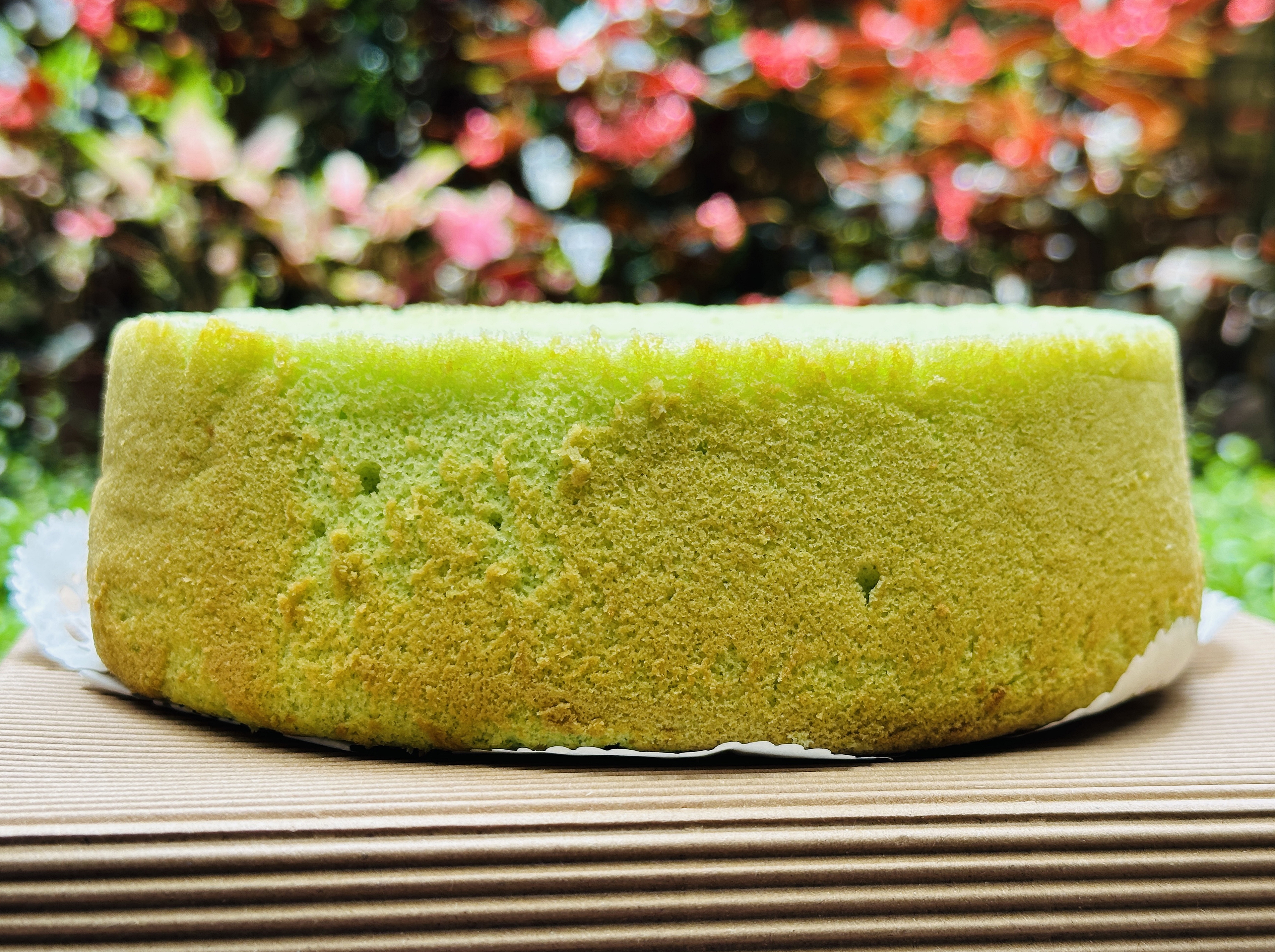 【順成蛋糕】新推出斑蘭蛋糕｜在地食材 × 南洋風味，台灣味的
