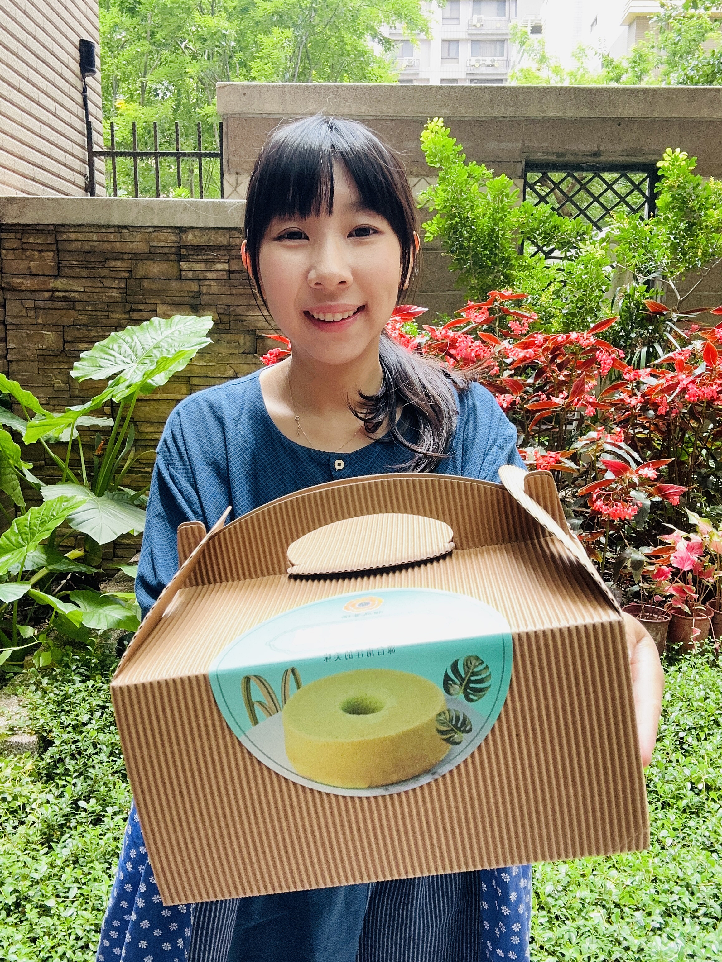 【順成蛋糕】新推出斑蘭蛋糕｜在地食材 × 南洋風味，台灣味的