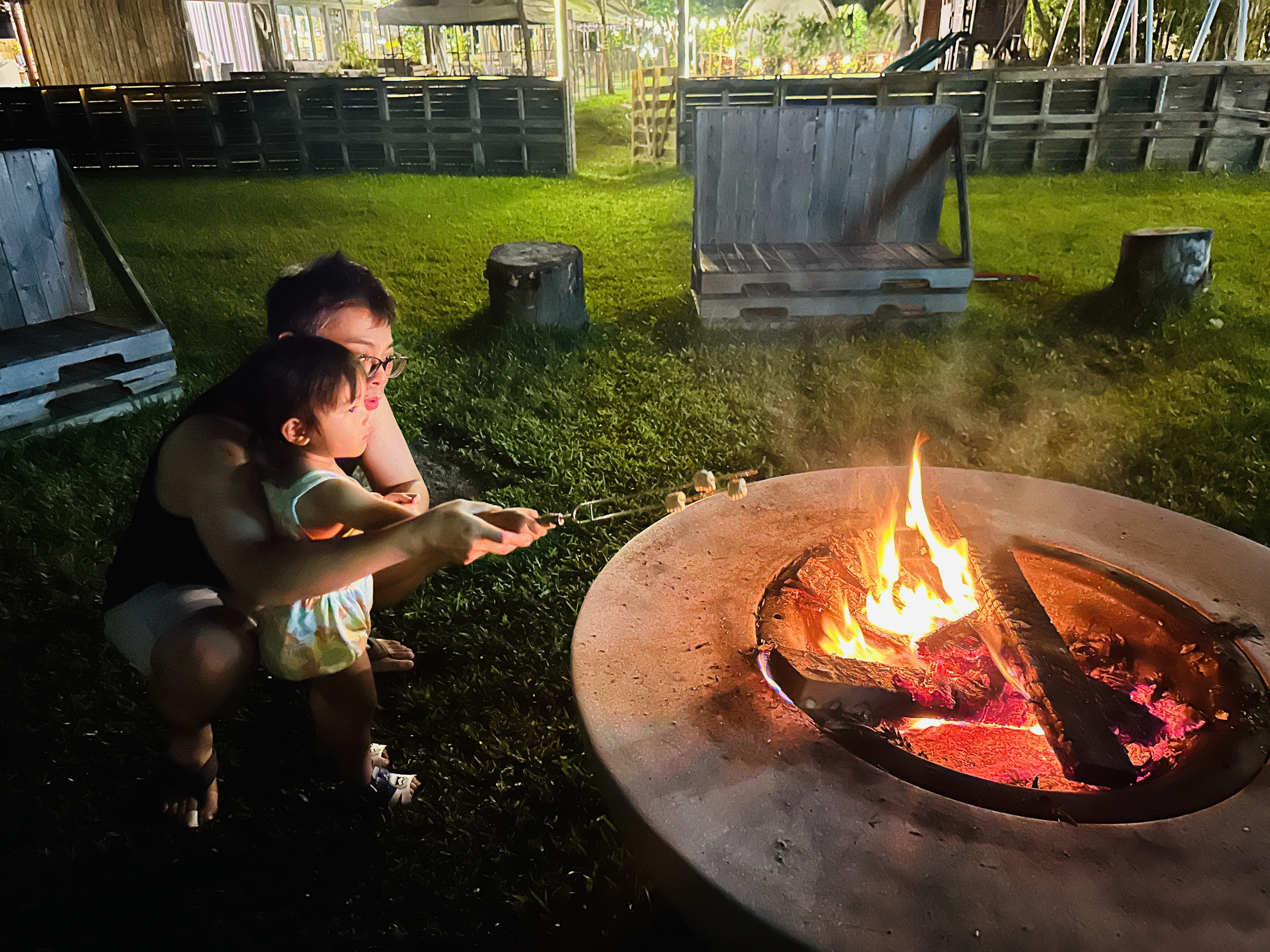 【哈比雪兒露營區】彰化懶人露營｜一泊三食免裝備，親子帳棚住宿