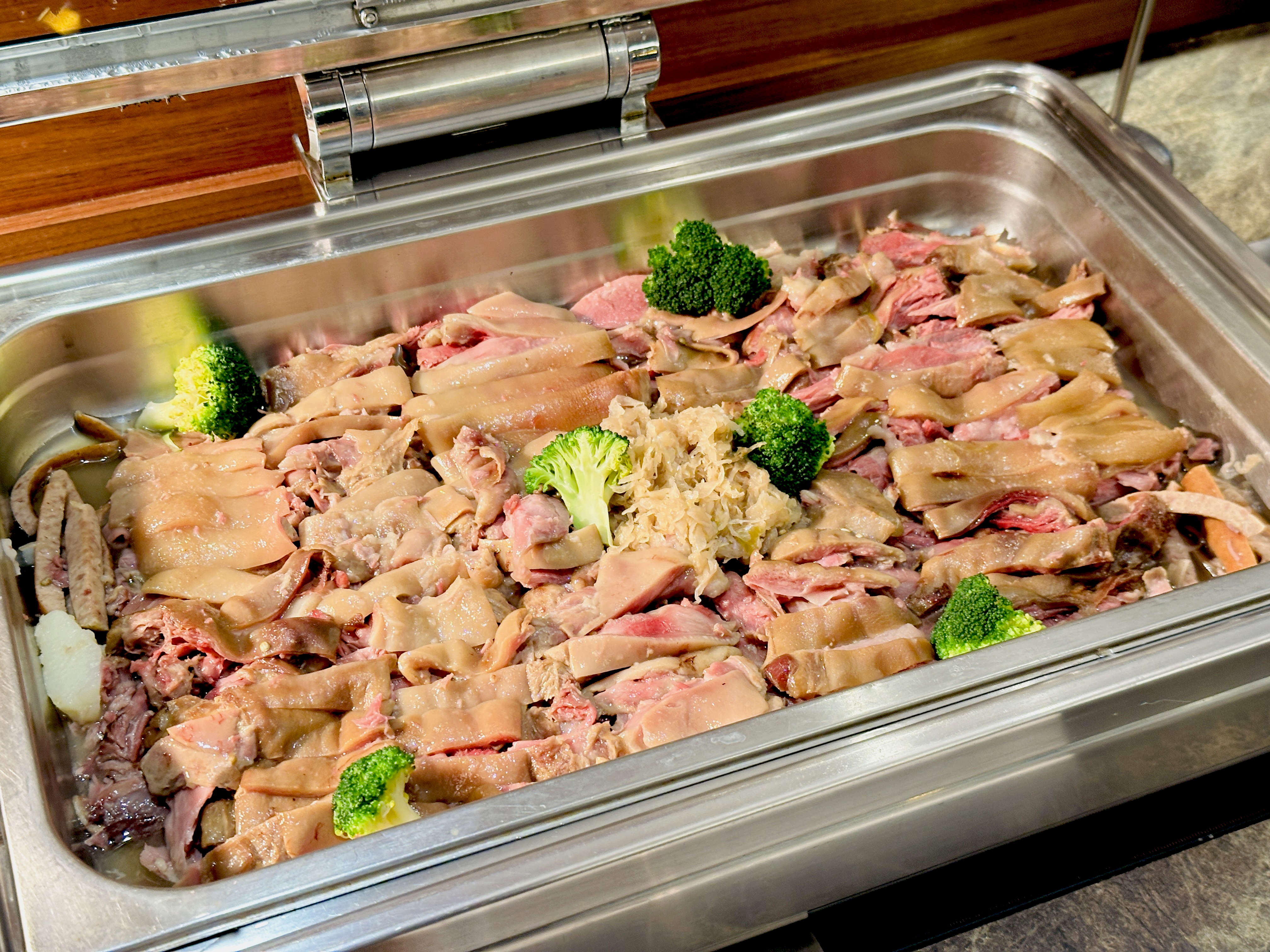 【大板根森林溫泉酒店】新北三峽寵物親子房入住開箱｜森林、溫泉