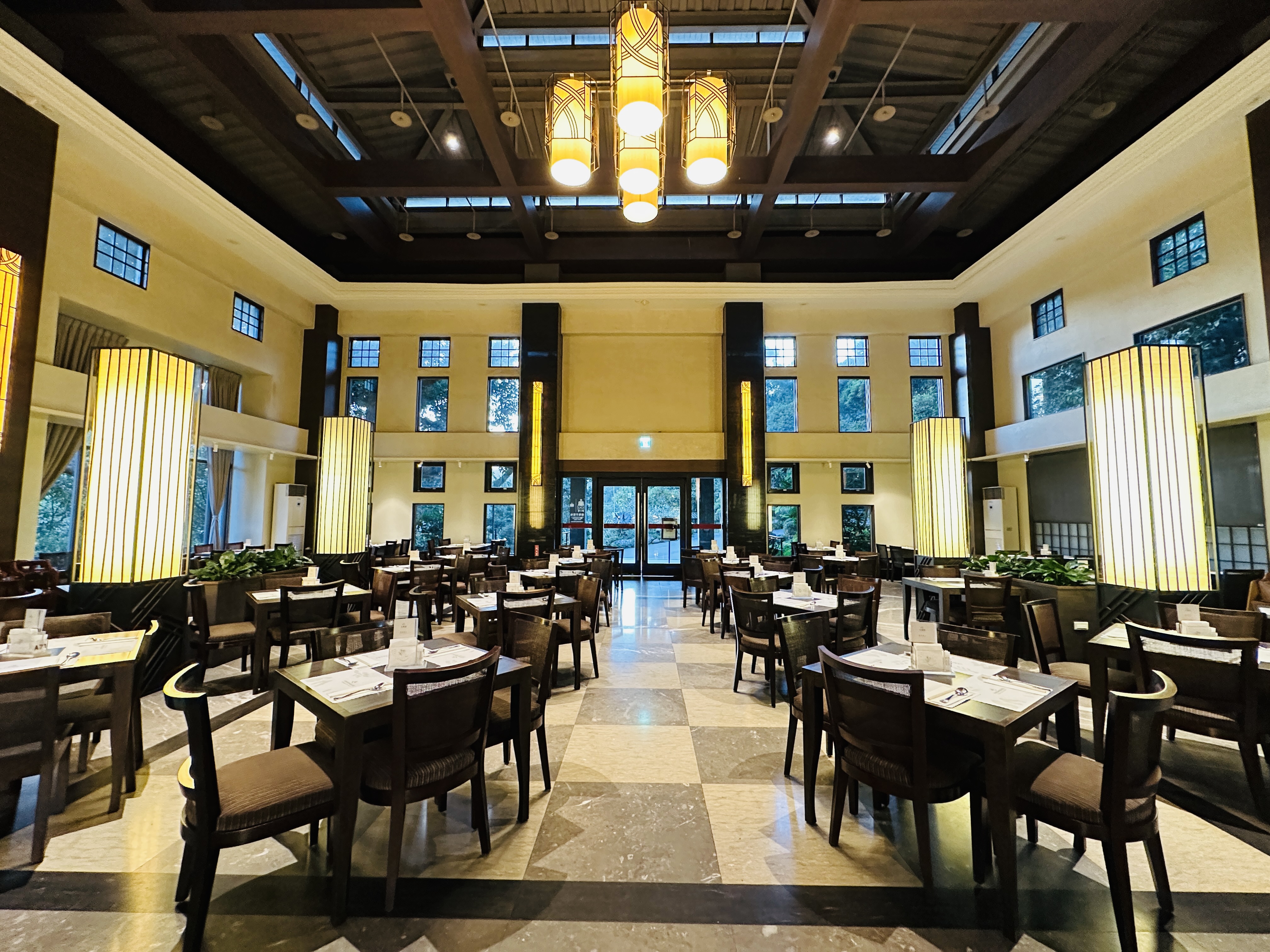 【大板根森林溫泉酒店】新北三峽寵物親子房入住開箱｜森林、溫泉