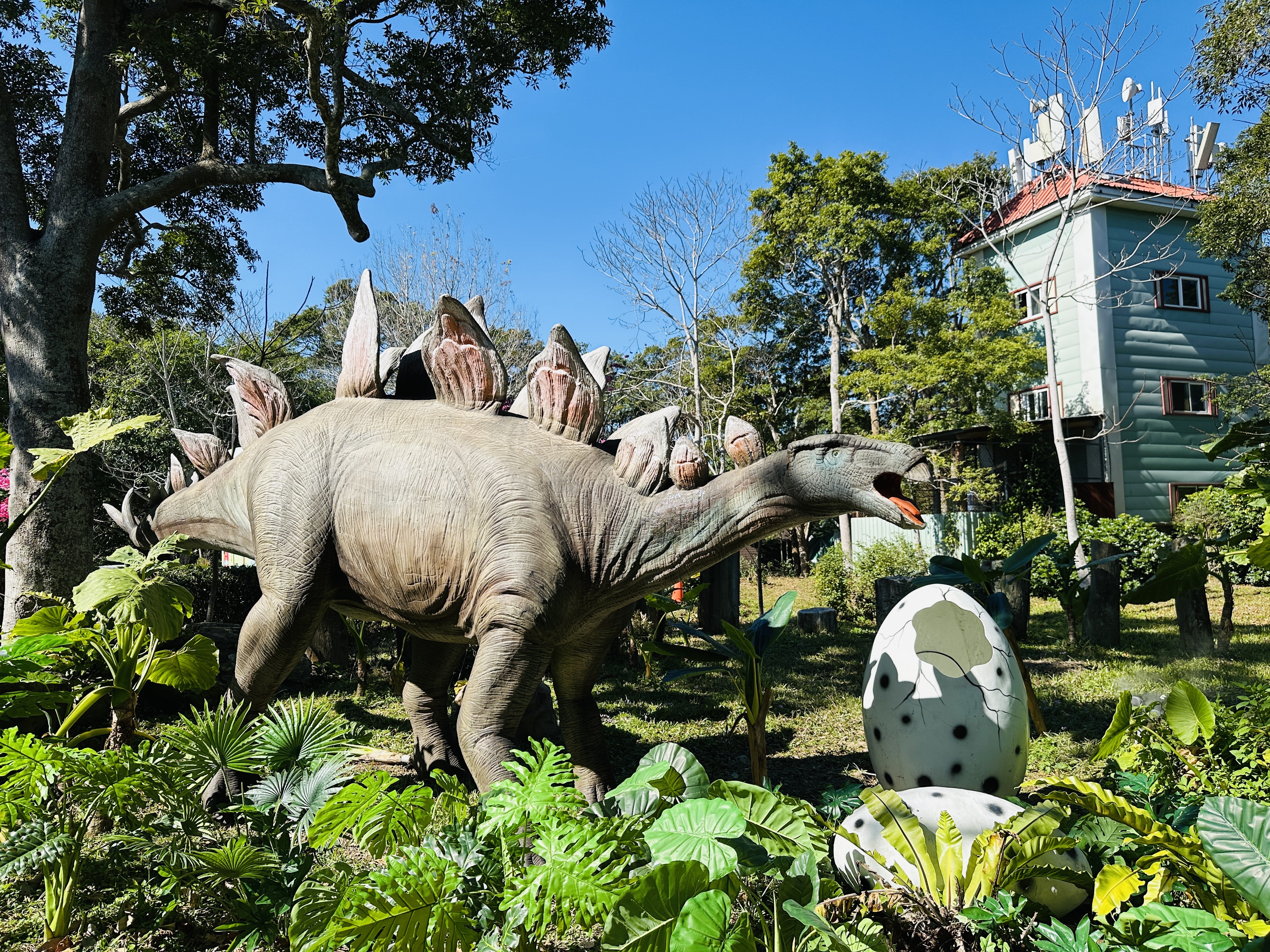 【西湖渡假村】一泊三食特惠住宿方案│動態實境恐龍特展震撼登場