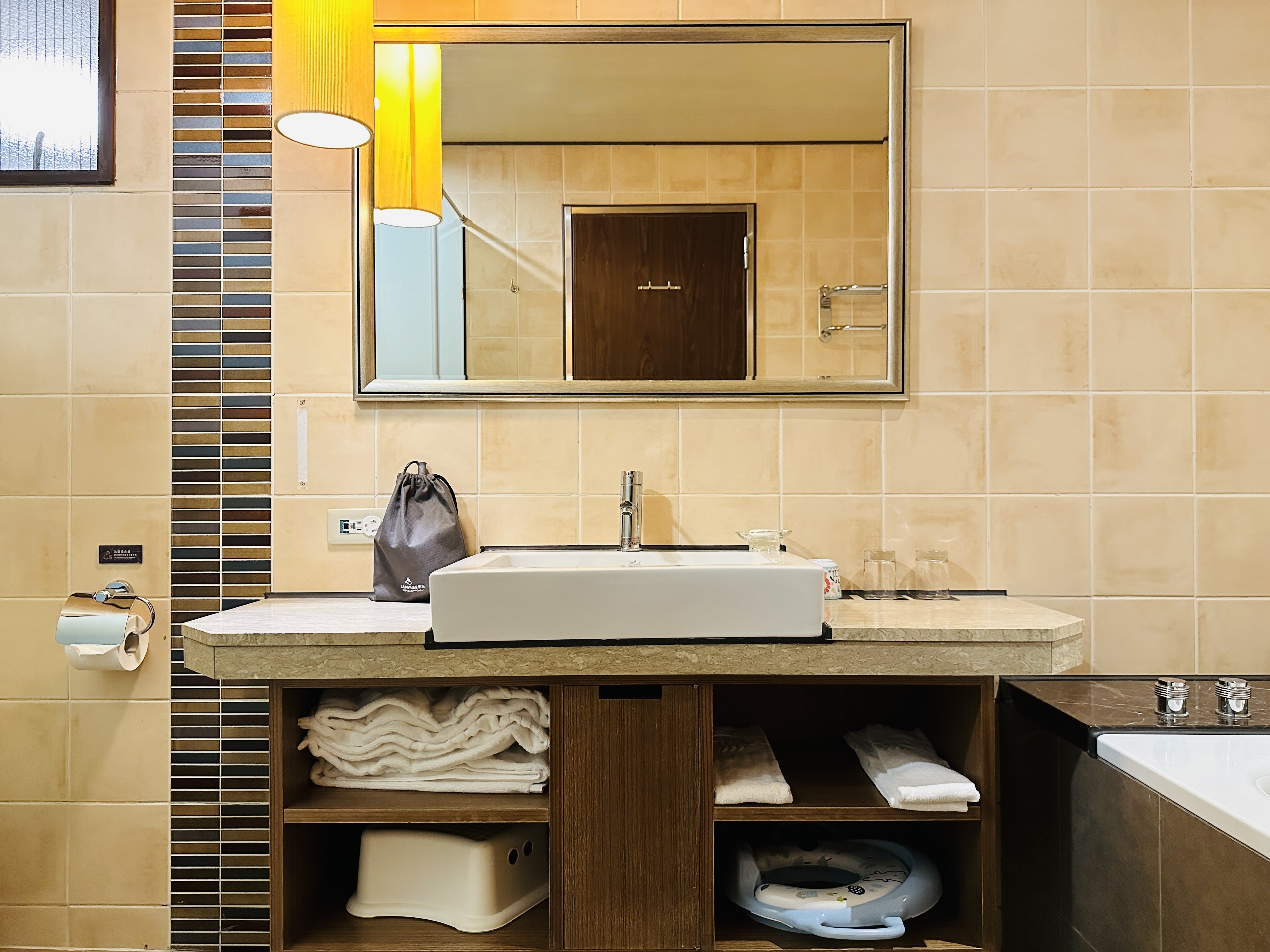 【大板根森林溫泉酒店】新北三峽寵物親子房入住開箱｜森林、溫泉