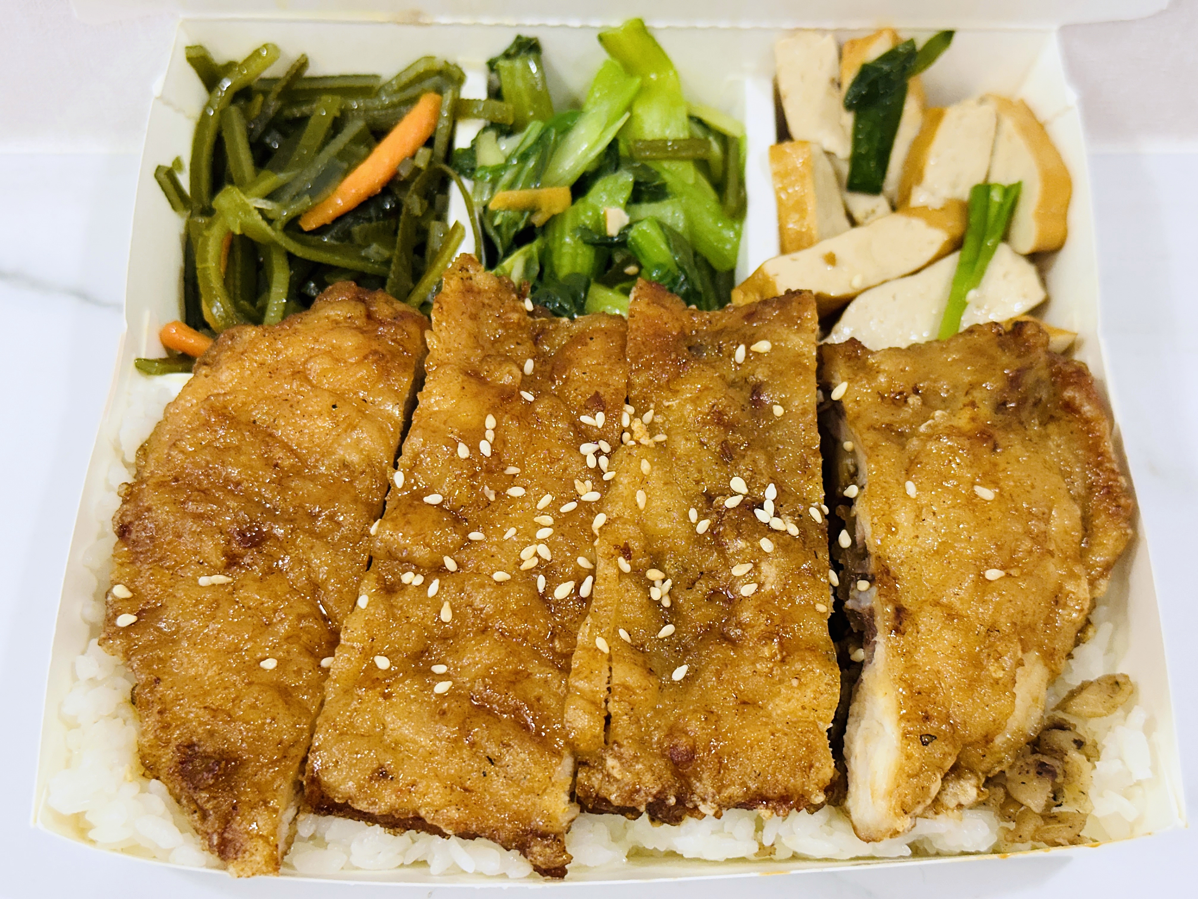 【周師傅燒肉飯 龍岡店】桃園平鎮超美味便當店！桃園平價美食推