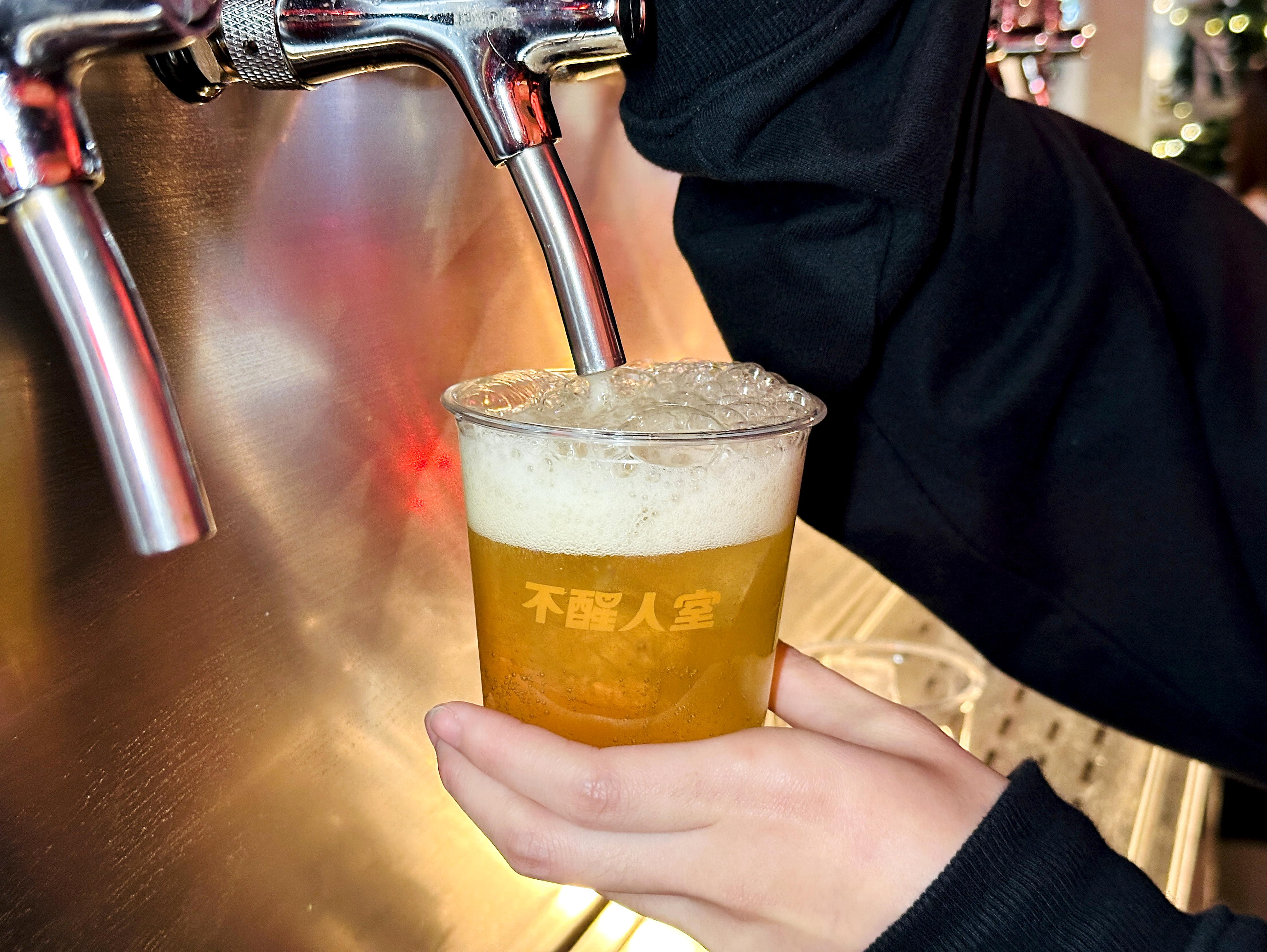 【不醒人室 × SLAP!】桃園中壢餐酒館推薦｜咀嚼系調酒＋KTV台菜料理，不會喝酒的人也能享受的夜晚選擇