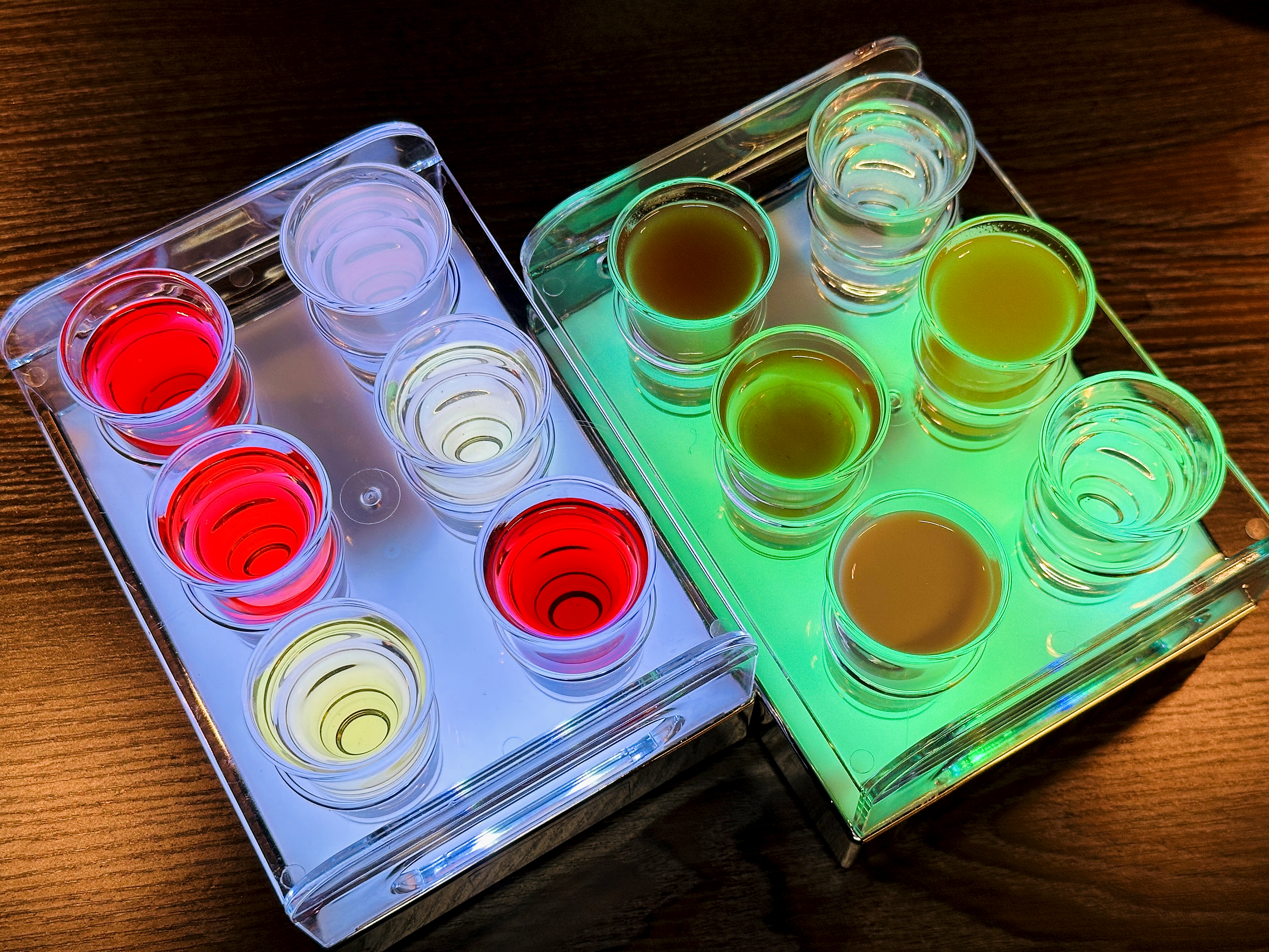 【不醒人室 × SLAP!】桃園中壢餐酒館推薦｜咀嚼系調酒＋KTV台菜料理，不會喝酒的人也能享受的夜晚選擇